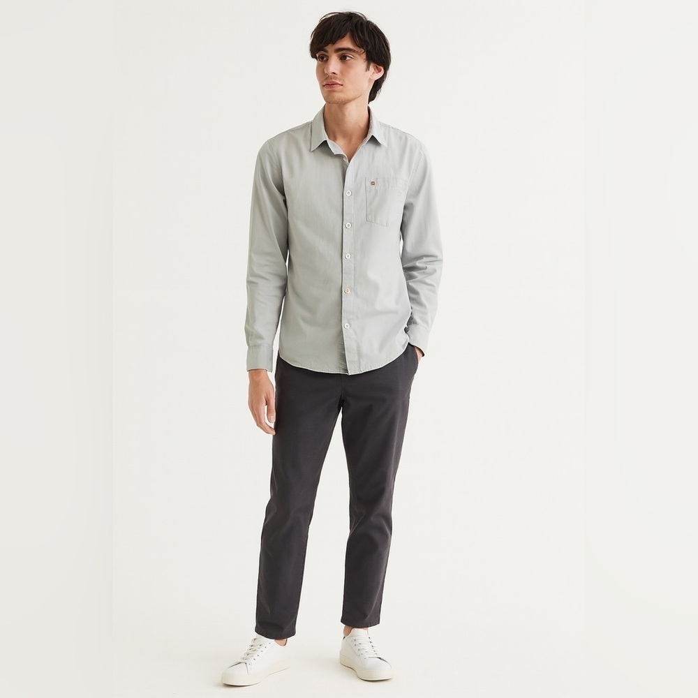 Quiksilver Mens Light Gray Button Down Shirt Size Medium